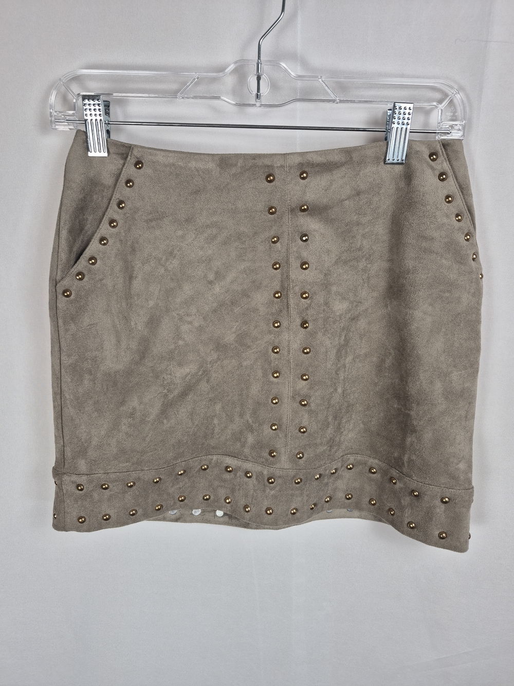 Gianni Bini Taupe Faux Suede Mini Skirt with Gold Studs Size XS